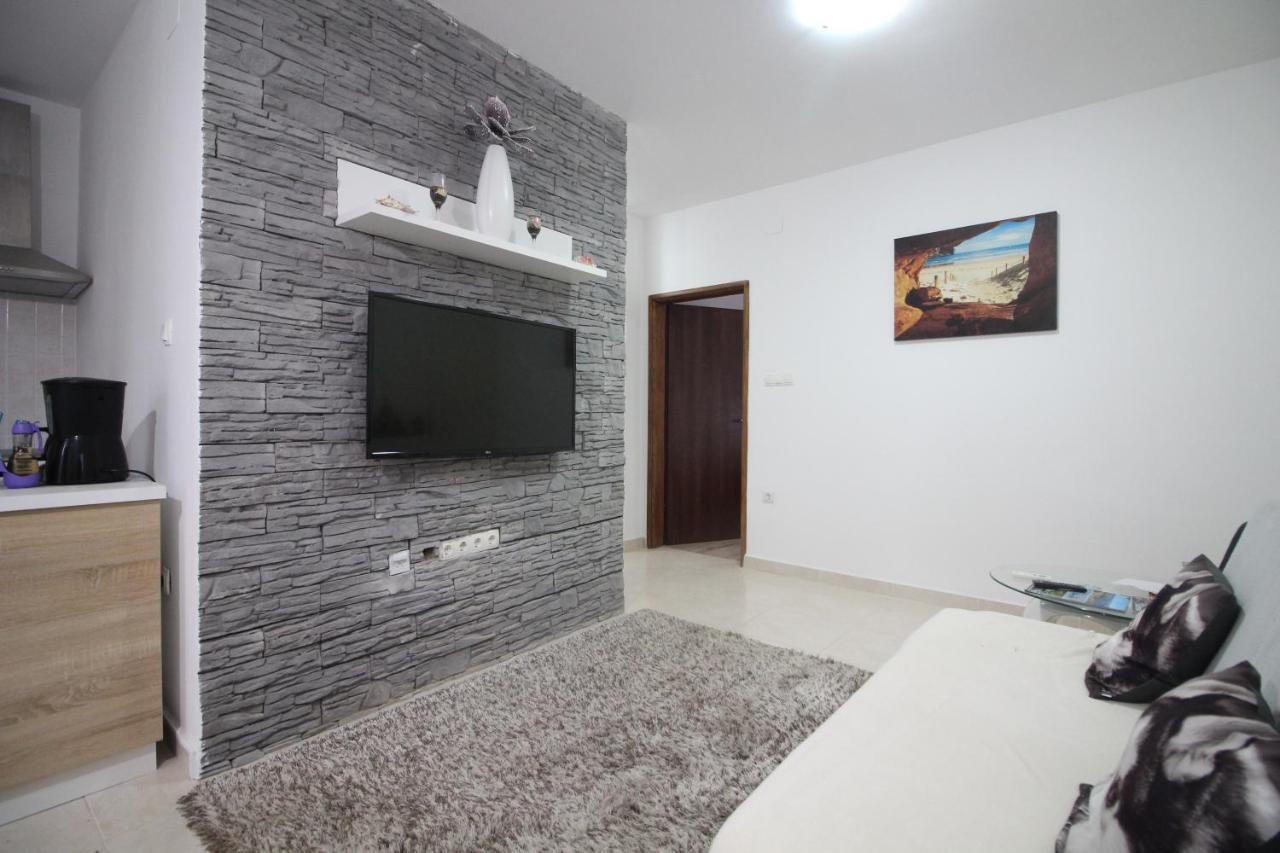 Apartments Adriana Bilice Dış mekan fotoğraf