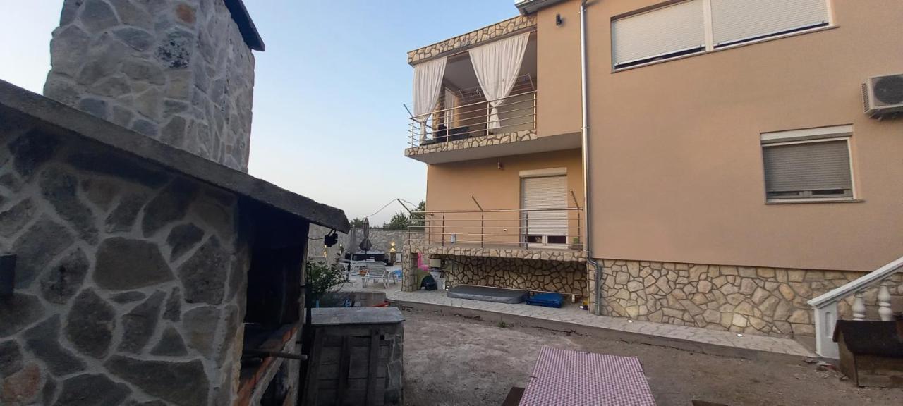 Apartments Adriana Bilice Dış mekan fotoğraf