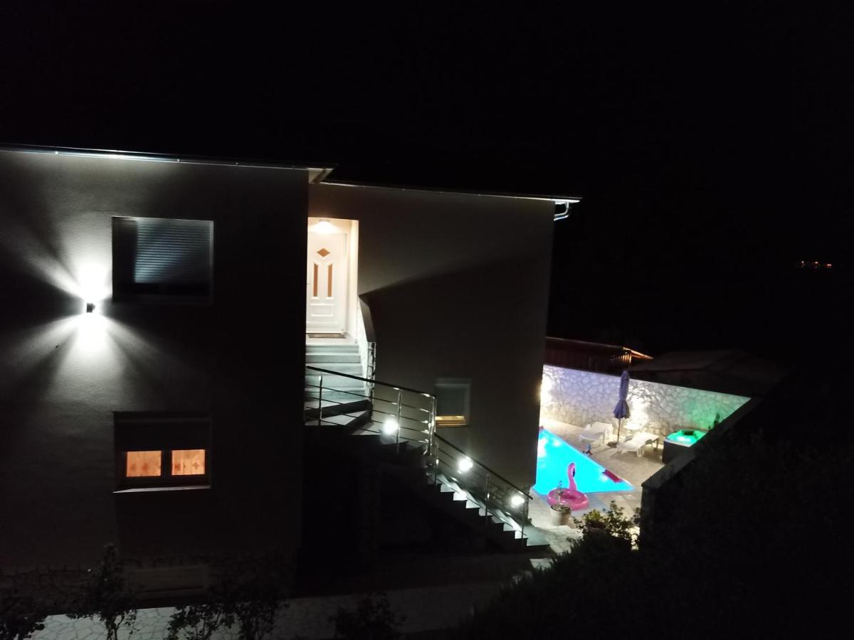 Apartments Adriana Bilice Dış mekan fotoğraf